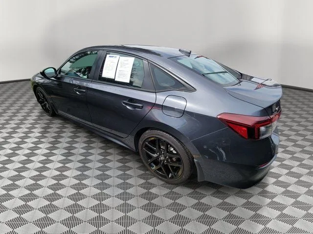 2026 Honda Civic Sport photo 4