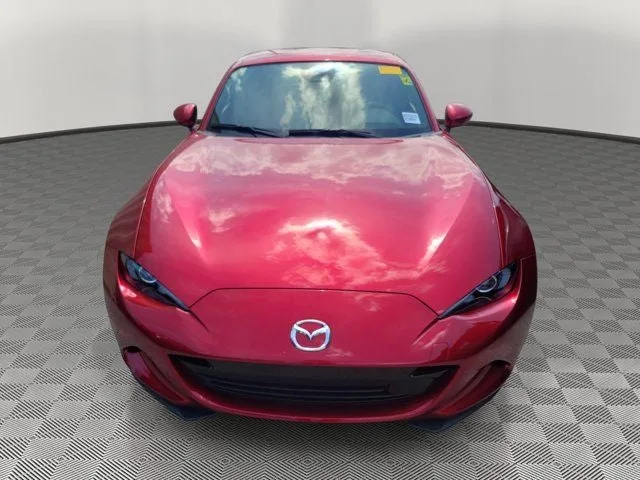 2025 Mazda MX-5 Miata RF Grand Touring RHT GT photo 2
