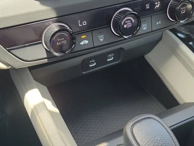2023 Honda Accord LX photo 27