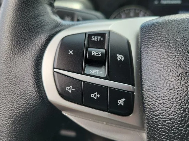 2023 Ford Explorer XLT photo 18