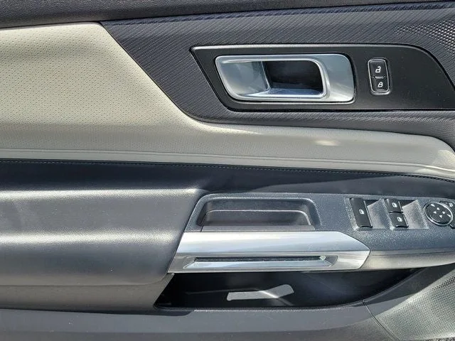2024 Ford Mustang EcoBoost Premium photo 12