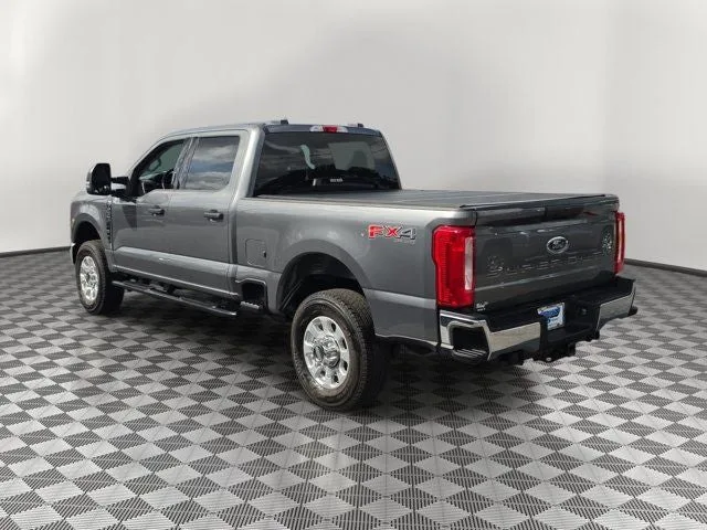 2024 Ford F-250SD XLT FX4 Off Road photo 4