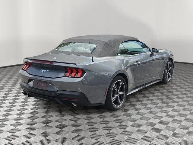 2024 Ford Mustang EcoBoost Premium photo 6