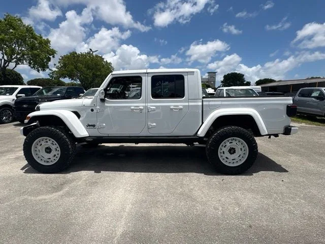 2022 Jeep Gladiator High Altitude photo 7