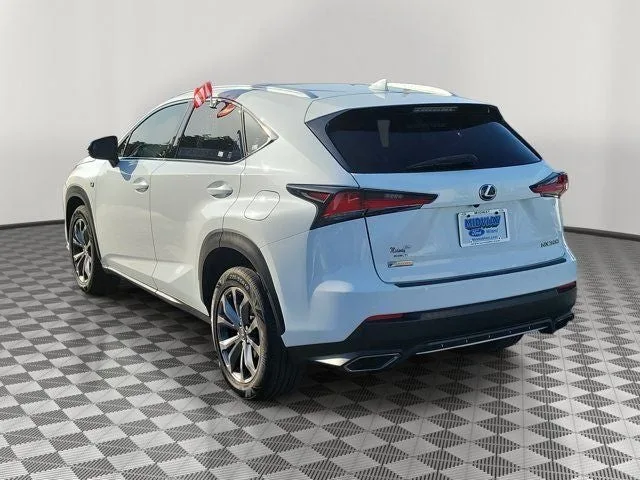 2021 Lexus NX 300 F Sport photo 4