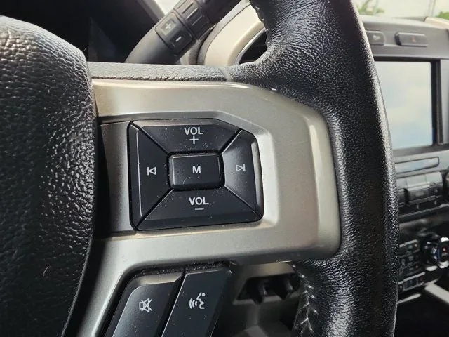 2021 Ford F-250SD Lariat photo 22