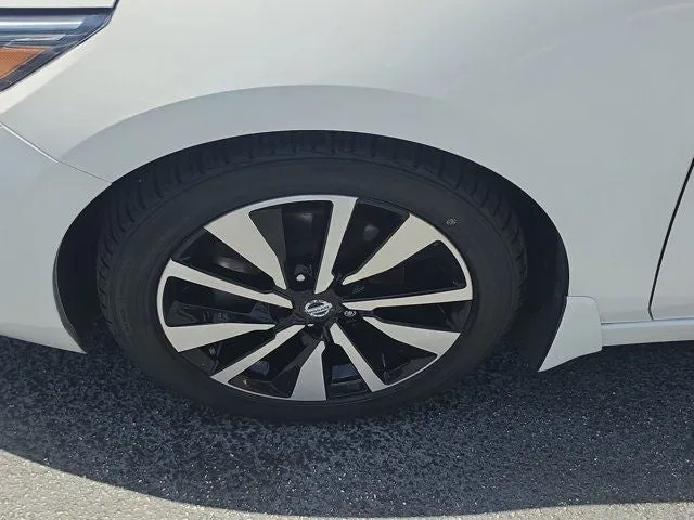 2023 Nissan Sentra SV Premium photo 10