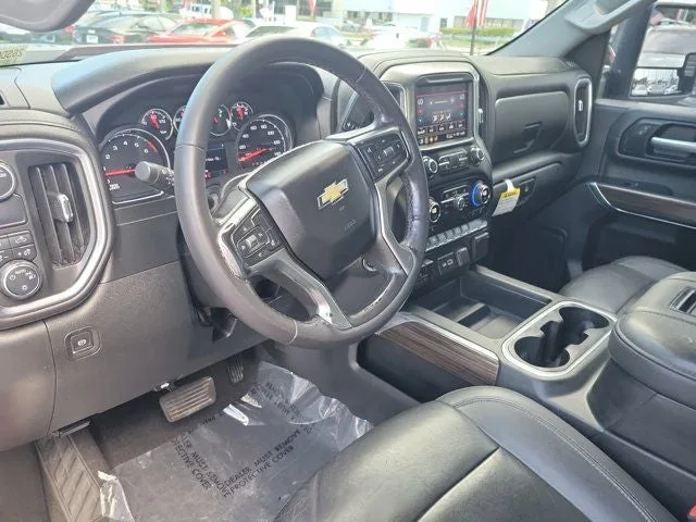 2021 Chevrolet Silverado 2500HD LT photo 18