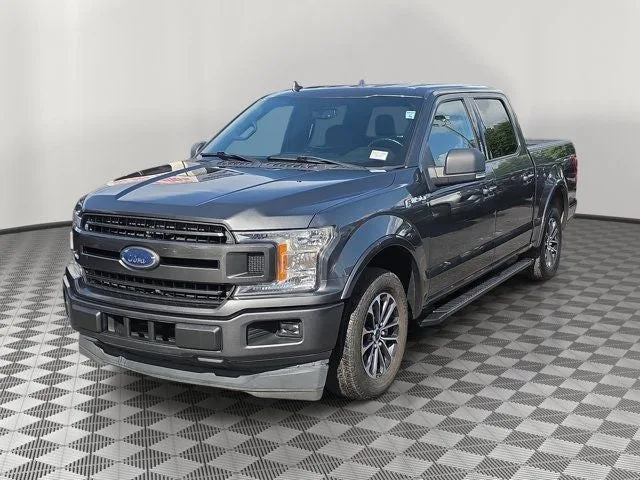 2018 Ford F-150 XLT SPORT photo 3