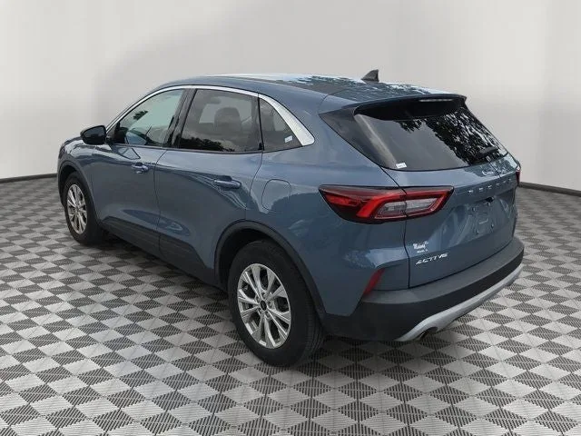 2023 Ford Escape Active photo 4