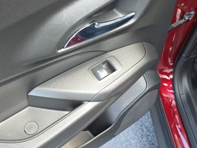 2024 Chevrolet Trax LS photo 12
