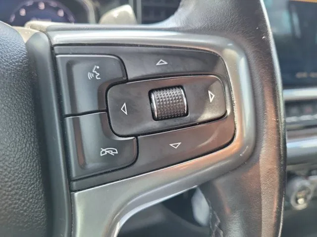 2023 Chevrolet Silverado 1500 RST photo 21