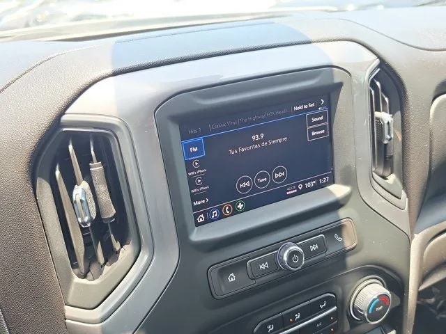 2024 Chevrolet Silverado 1500 Custom photo 20