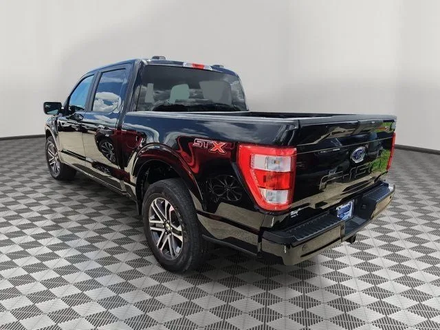 2023 Ford F-150 XL STX photo 4