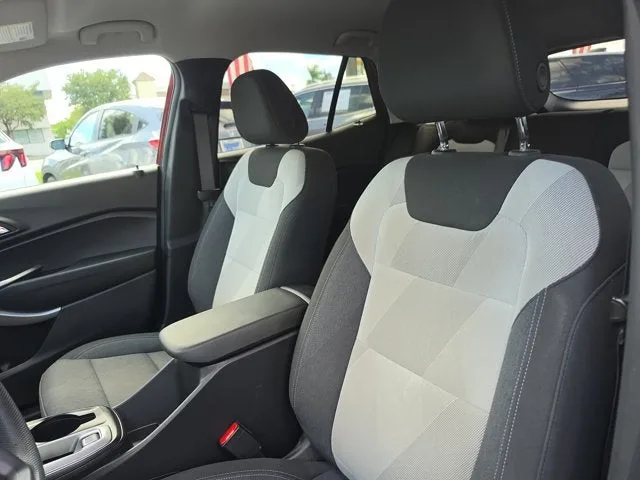 2024 Chevrolet Trax LS photo 23
