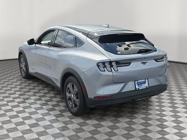 2022 Ford Mustang Mach-E Select photo 4