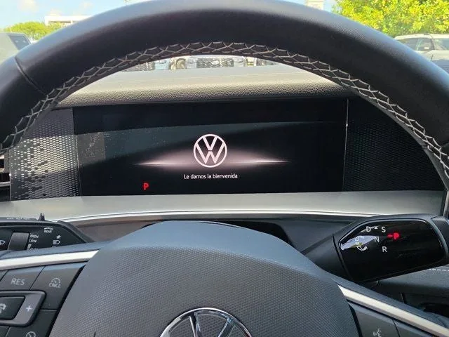 2025 Volkswagen Tiguan 2.0T SE photo 20