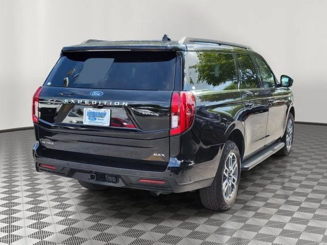 2025 Ford Expedition Max Active photo 6