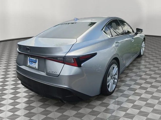 2024 Lexus IS 300 photo 6