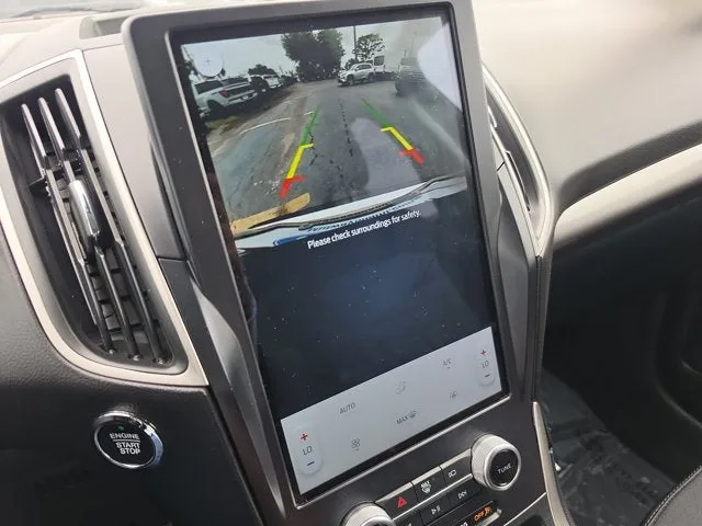 2024 Ford Edge SE photo 24