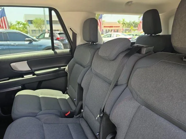 2025 Ford Expedition Max Active photo 16