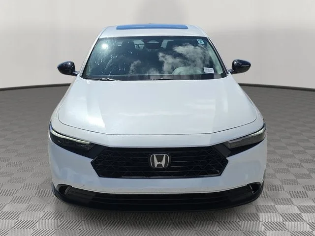 2025 Honda Accord SE photo 2