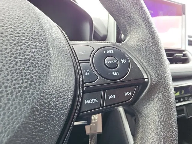 2024 Toyota RAV4 Hybrid LE photo 22