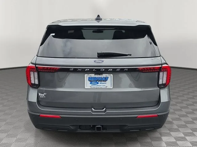 2026 Ford Explorer Active photo 5