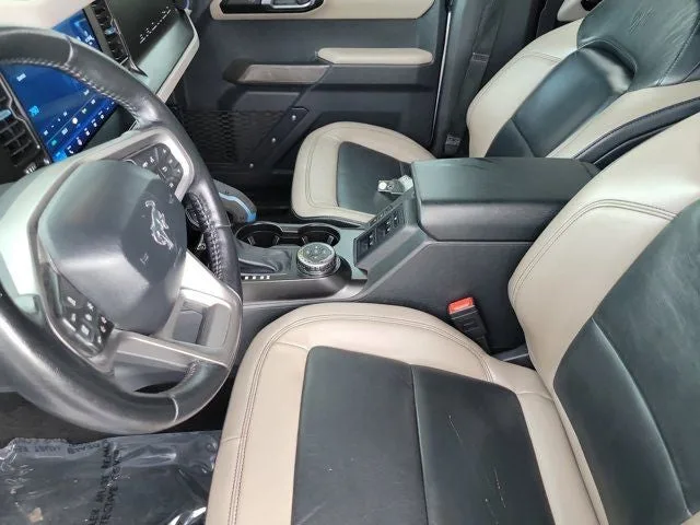 2021 Ford Bronco Wildtrak photo 17