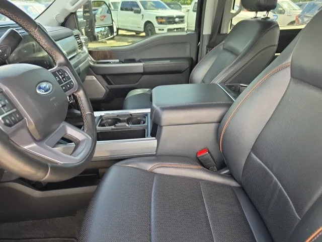 2025 Ford F-450SD Lariat DRW photo 20
