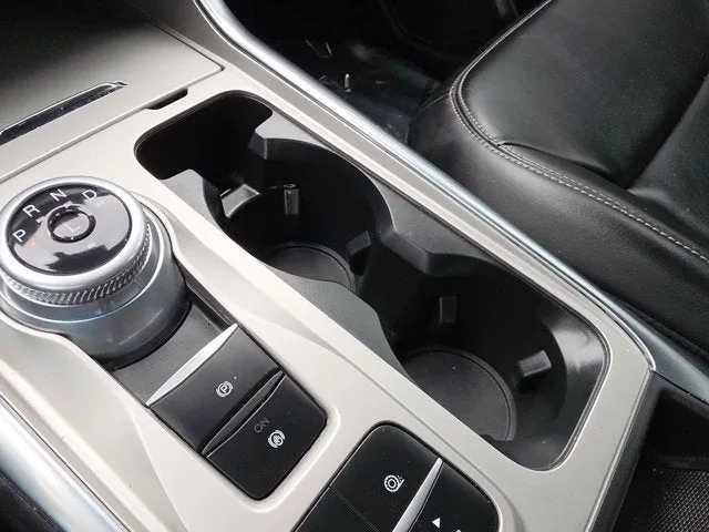 2023 Ford Explorer XLT photo 29