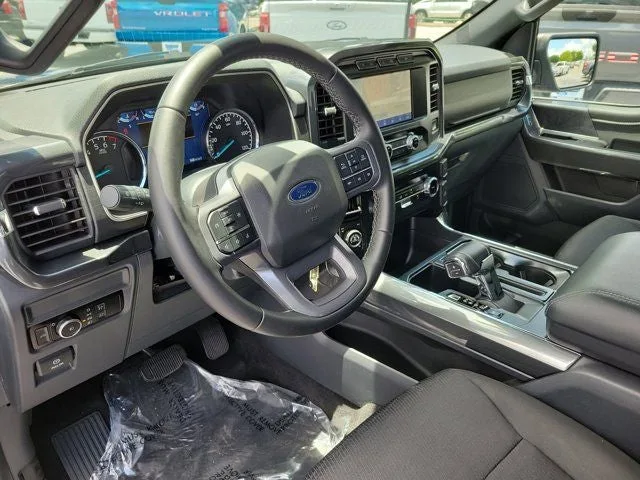 2023 Ford F-150 XLT FX4 Sport photo 17