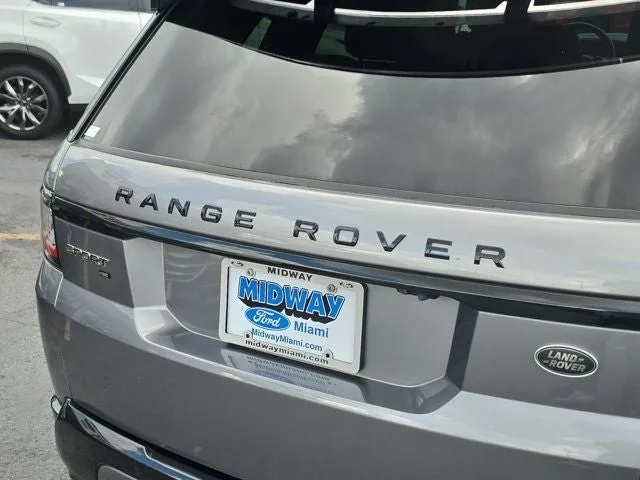 2020 Land Rover Range Rover Sport HSE photo 7