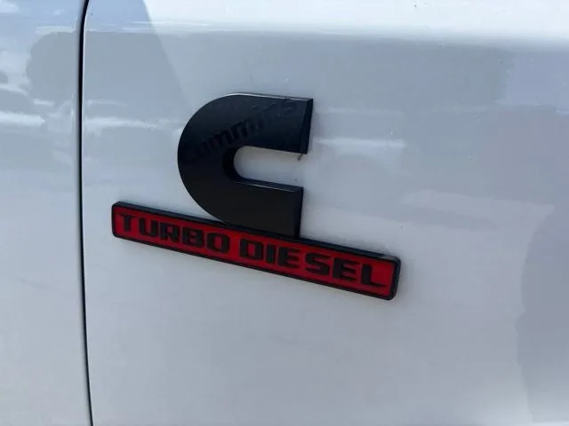 2026 RAM 2500 Limited Night Edition photo 6