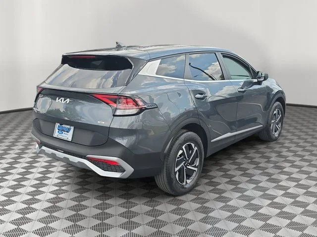 2024 Kia Sportage Hybrid LX photo 6
