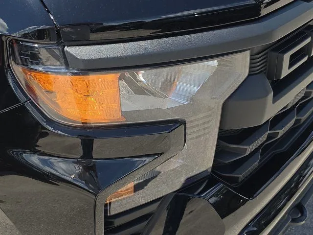 2024 Chevrolet Silverado 1500 Custom photo 8