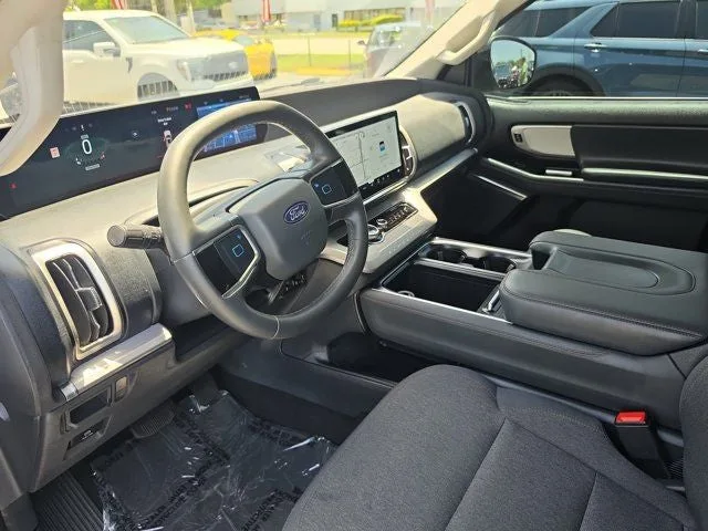 2025 Ford Expedition Max Active photo 21