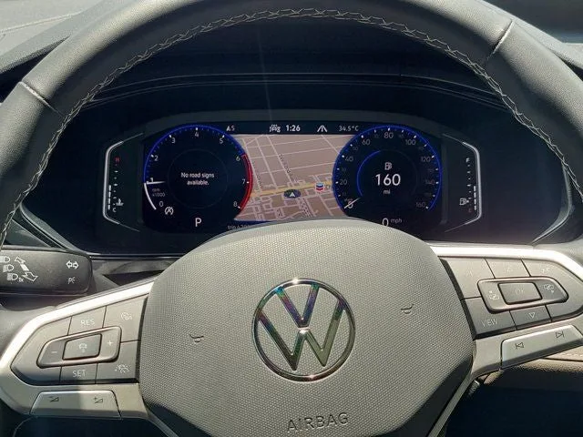 2024 Volkswagen Taos 1.5T SEL photo 14