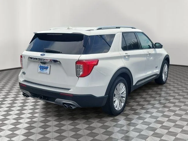 2023 Ford Explorer King Ranch photo 6