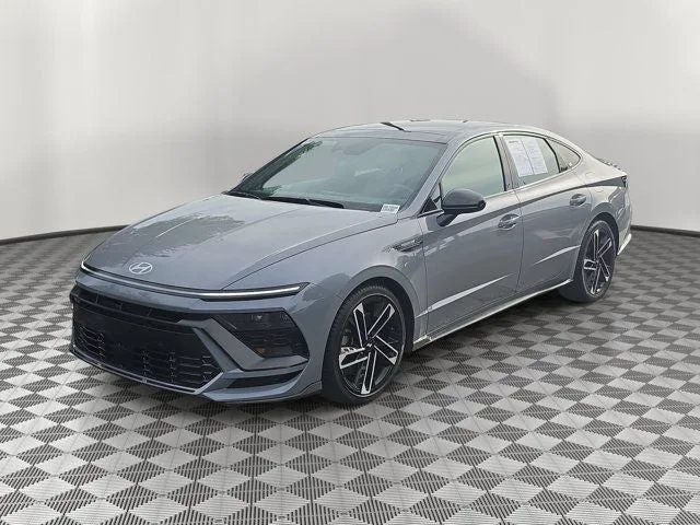 2025 Hyundai Sonata N Line photo 3