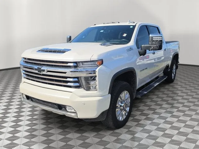 2021 Chevrolet Silverado 2500HD High Country photo 3