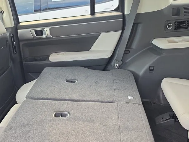 2026 Hyundai Santa Fe SEL photo 28