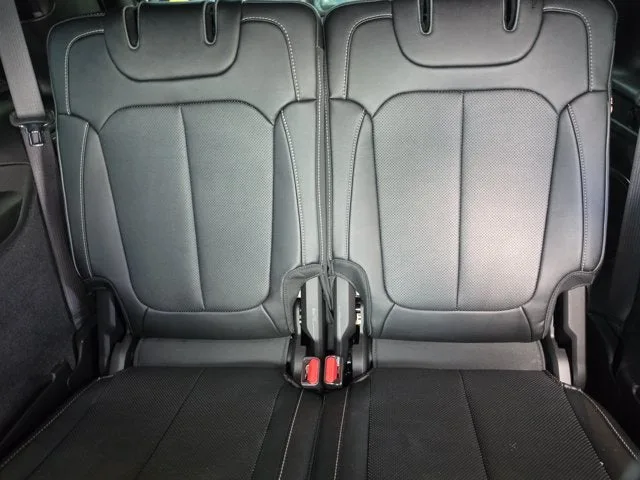 2024 Jeep Grand Cherokee L Overland 4WD photo 19