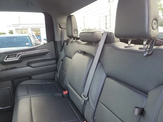 2022 Chevrolet Silverado 1500 LTZ photo 12