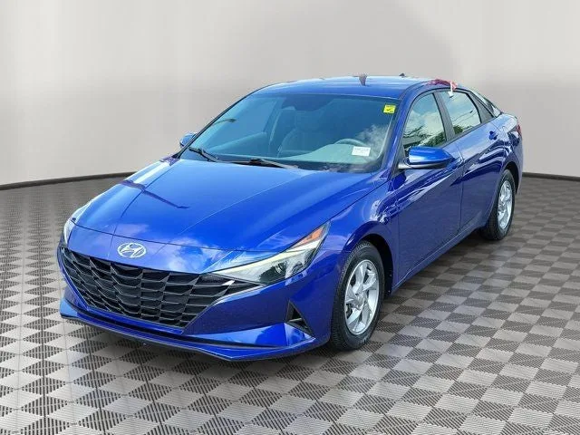 2021 Hyundai Elantra SE photo 3