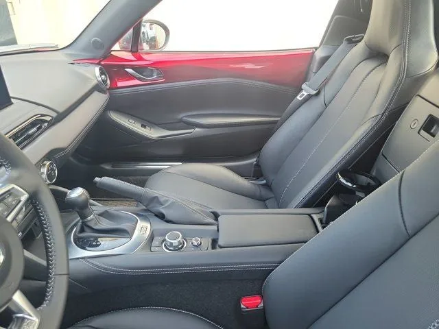 2025 Mazda MX-5 Miata RF Grand Touring RHT GT photo 10
