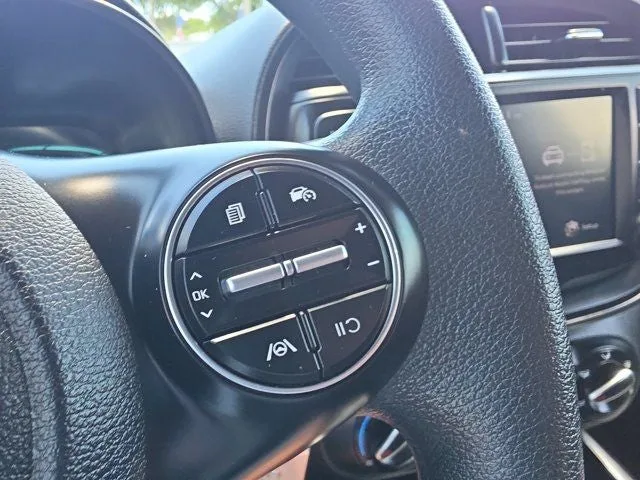 2024 Kia Soul LX photo 22