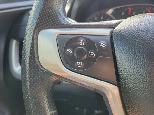 2023 GMC Terrain SLE photo 18