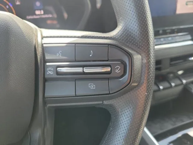 2024 Chevrolet Colorado Trail Boss photo 21