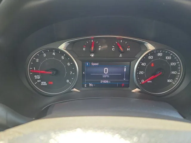 2023 GMC Terrain SLE photo 17